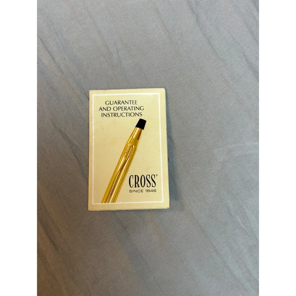 Cross has light